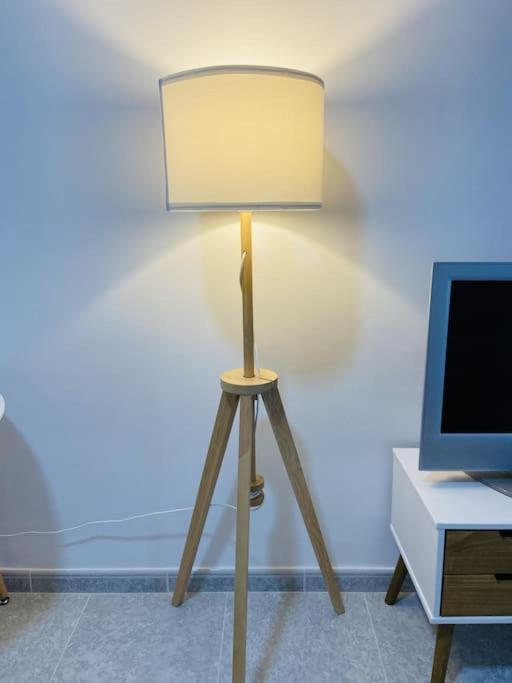 Alterhome Luminoso Estudio Con Piscina Y Maravillosas Vistas Torremolinos Esterno foto