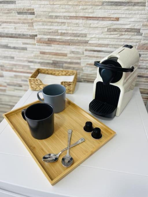 Alterhome Luminoso Estudio Con Piscina Y Maravillosas Vistas Torremolinos Esterno foto