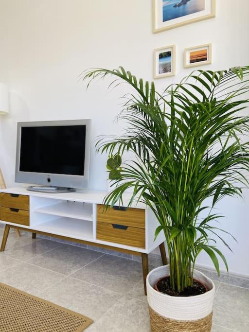Alterhome Luminoso Estudio Con Piscina Y Maravillosas Vistas Torremolinos Esterno foto