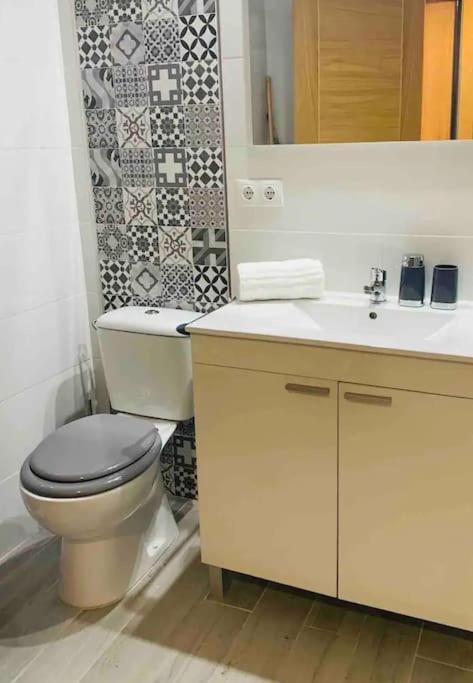 Alterhome Luminoso Estudio Con Piscina Y Maravillosas Vistas Torremolinos Esterno foto
